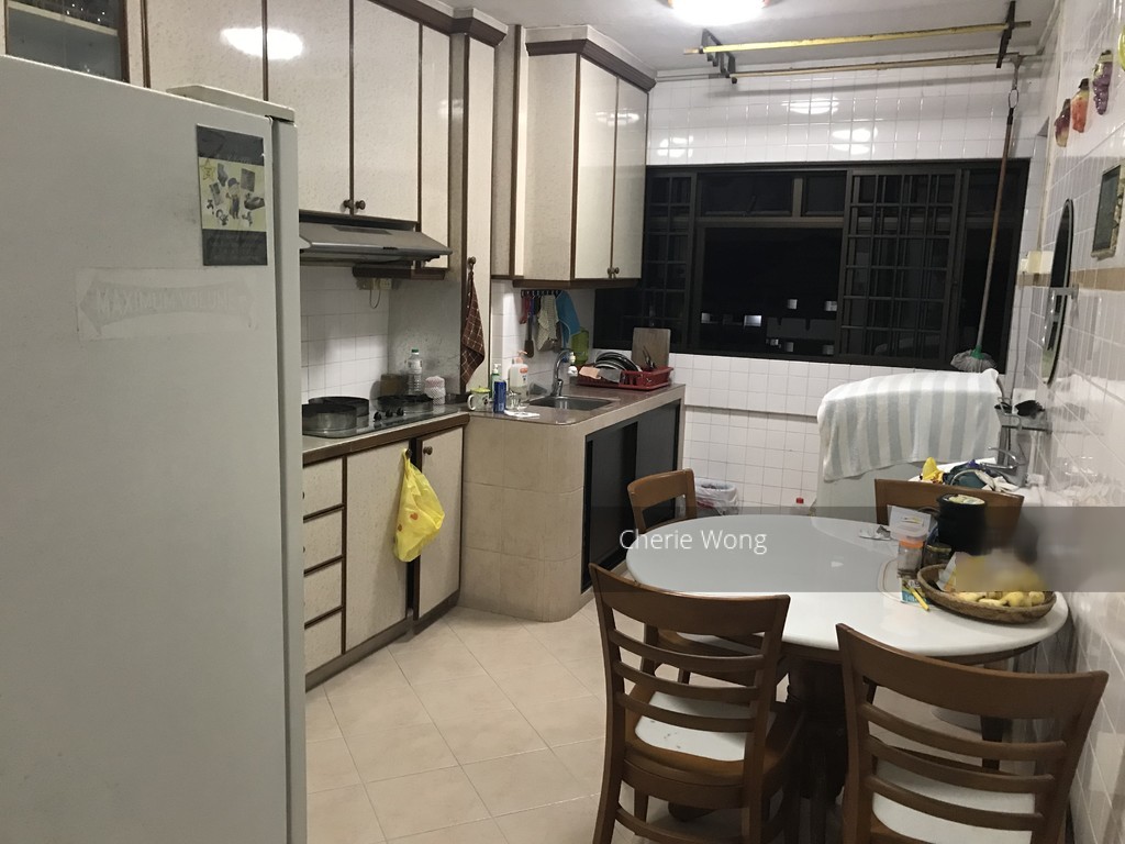 Blk 301 Jurong East Street 32 (Jurong East), HDB 3 Rooms #202184802